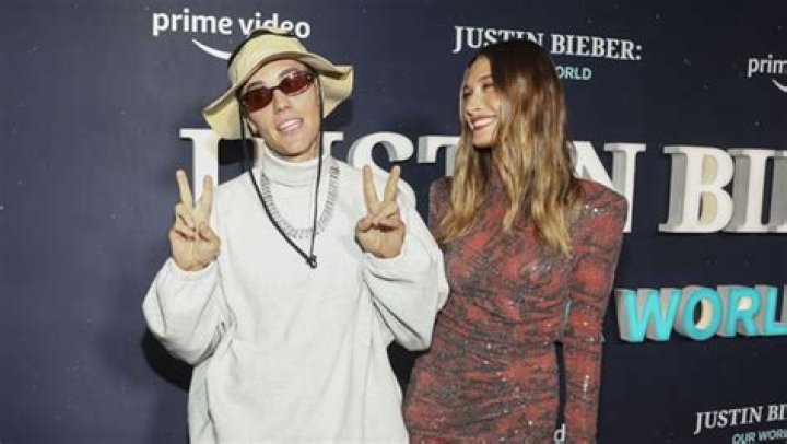 Justin Bieber & Hailey Baldwin Make Out At ‘Our World’ Screening – Hollywood Life