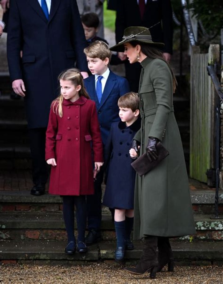 Kate Middleton On Christmas Day 2022: Pics – Hollywood Life