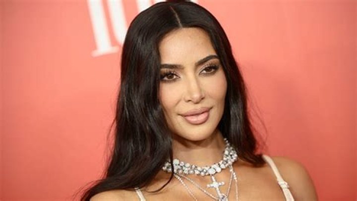 Kim Kardashian’s Dark Skin For ‘Interview’ — Changed To Match North? – Hollywood Life