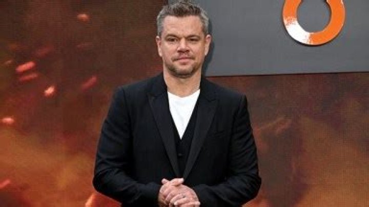 Matt Damon Embraces Going Gray at the 2024 Golden Globe Awards