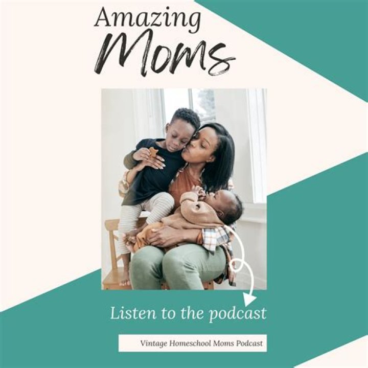 ‘Mom’ Show Photos