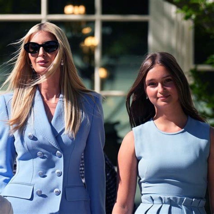 Photos Of The Mom & Daughter – Hollywood Life