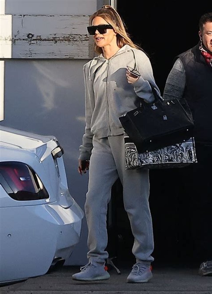 Rocks Skintight Yeezy Outfit In Calabasas – Hollywood Life