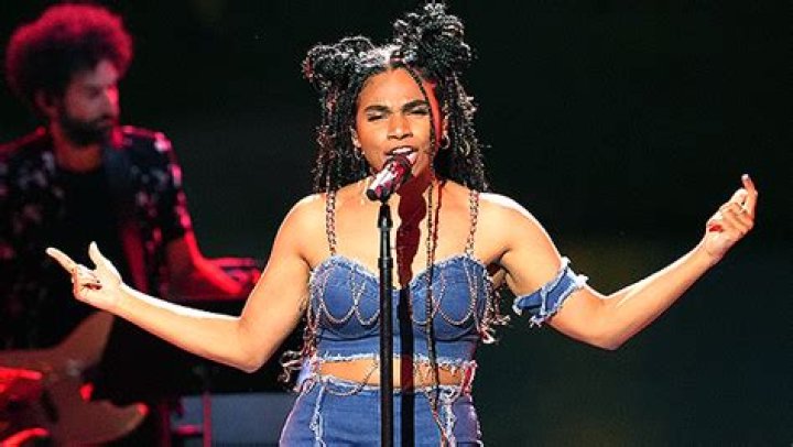 Who Is Wé Ani? Get To Know The Powerhouse ‘American Idol’ Singer – Hollywood Life